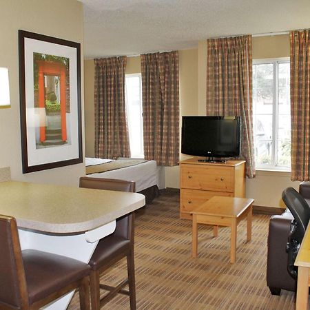 Extended Stay America Suites - Newark - Woodbridge Exterior foto
